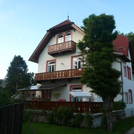 Apartments Alte Villa Гарміш-Партенкірхен Екстер'єр фото