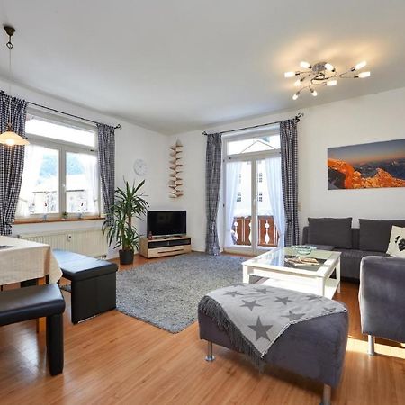 Apartments Alte Villa Гарміш-Партенкірхен Екстер'єр фото