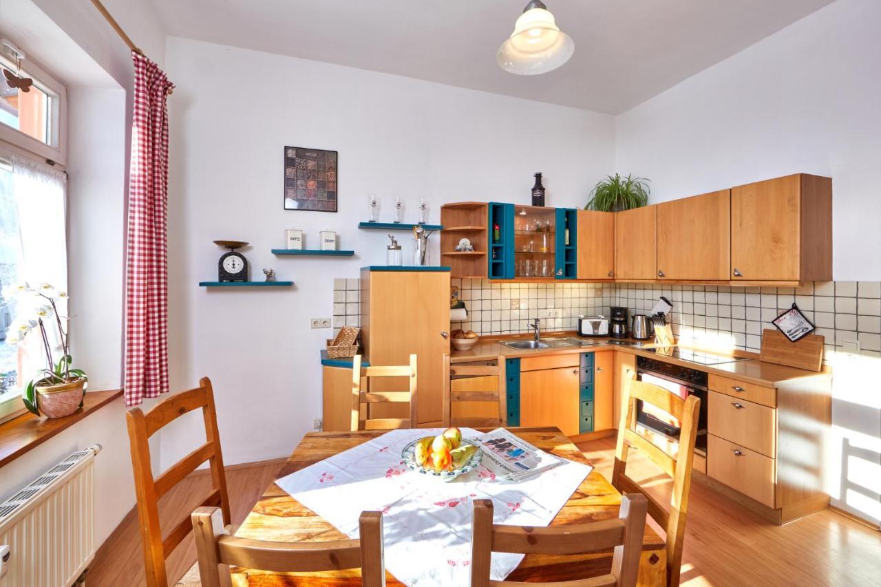 Apartments Alte Villa Гарміш-Партенкірхен Екстер'єр фото