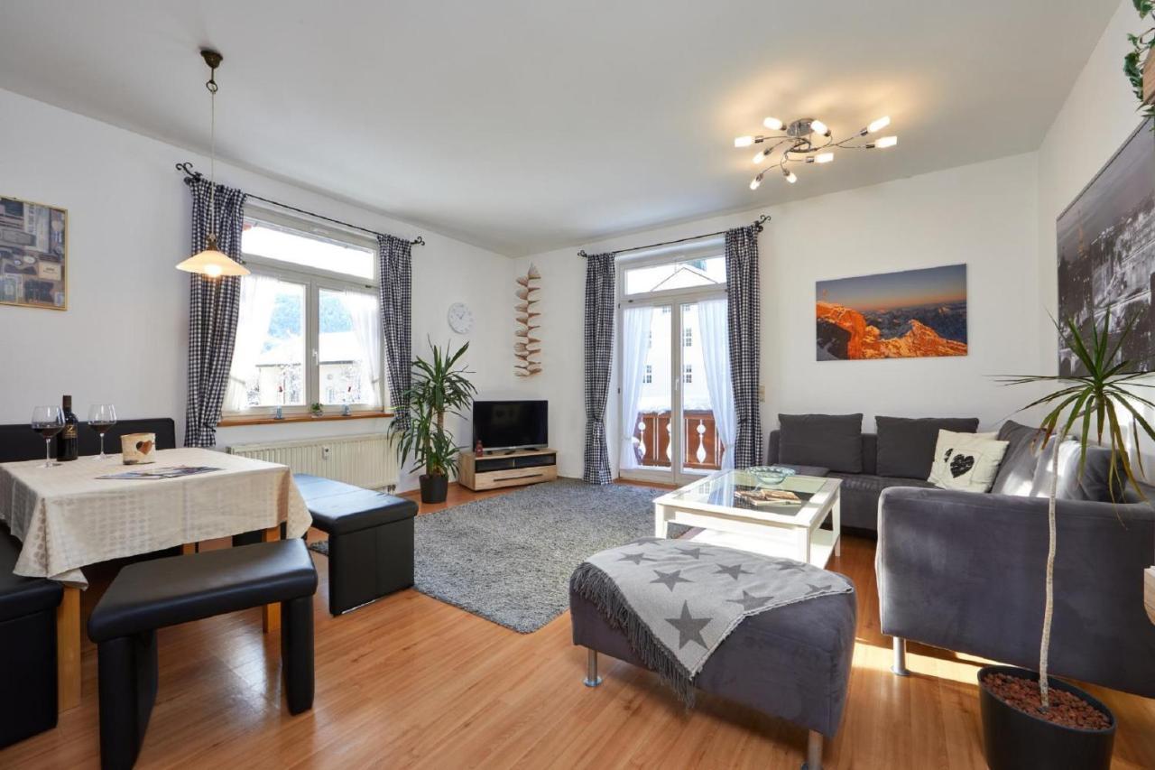 Apartments Alte Villa Гарміш-Партенкірхен Екстер'єр фото